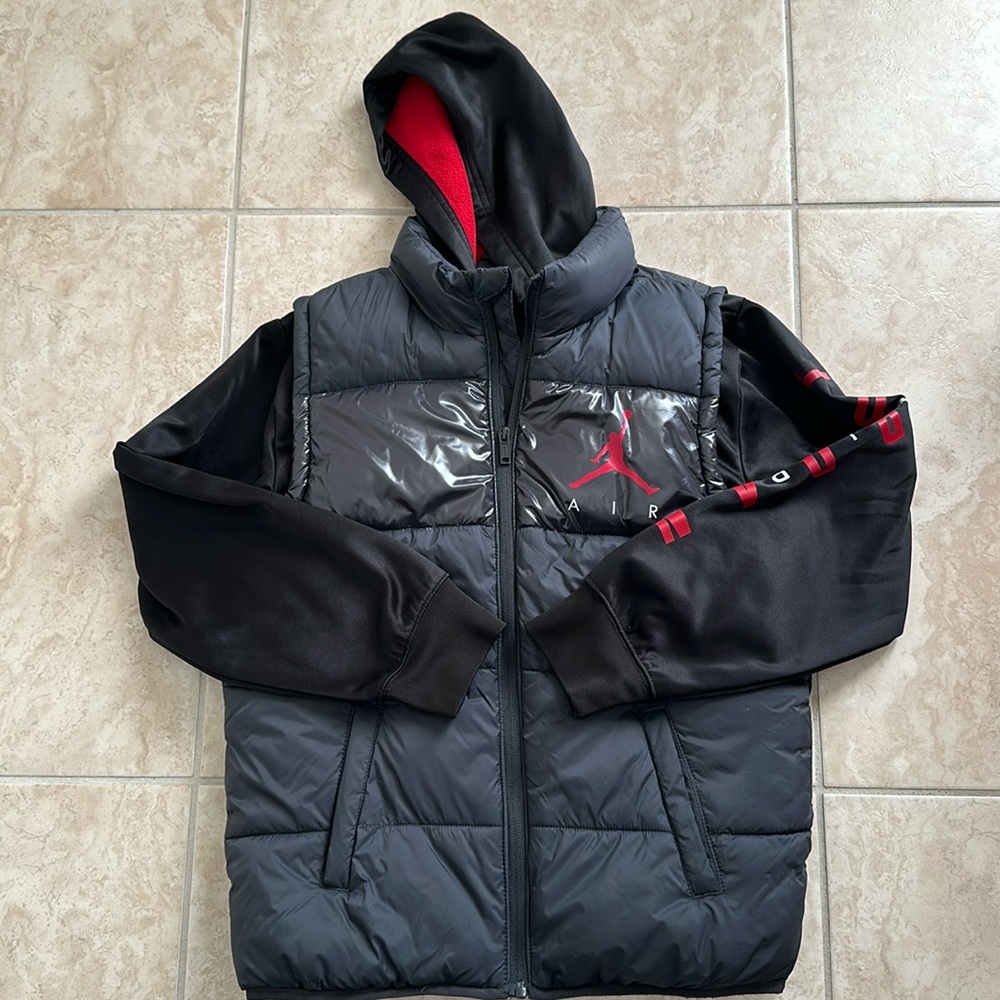 Nike Jordan Youth Puffer jacket